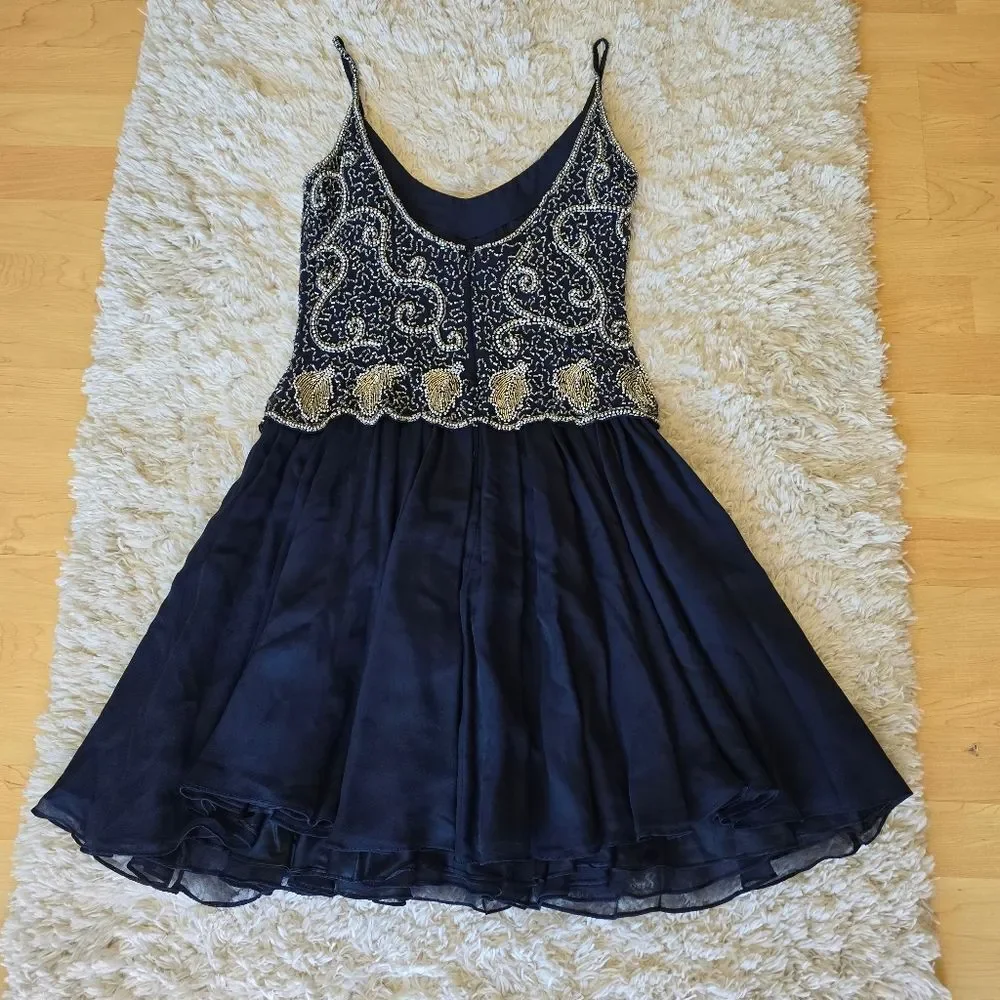 BLACK TIE OLEG CASSINI Elegant Navy Blue Beaded Dress 100% Silk Size 6 Glam Prom